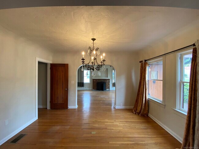 Building Photo - 4201 Hilldale Rd