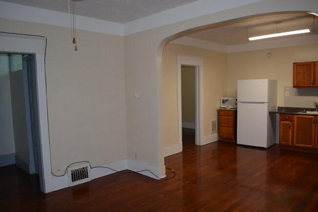 Foto del edificio - 1654 Miller St