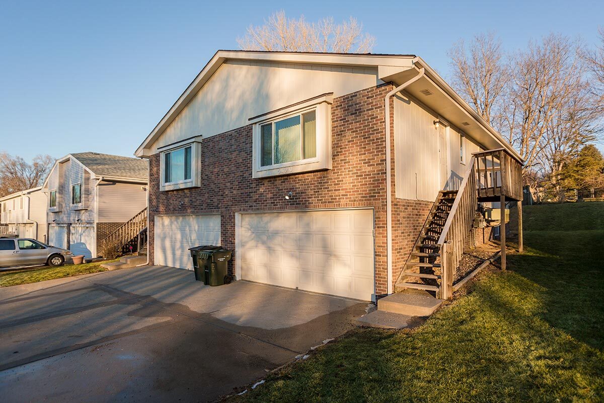 Primary Photo - 5420 S 32nd St