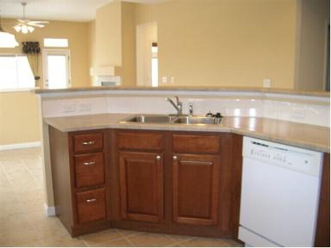 Building Photo - Ranch style Home in Castle Highlands