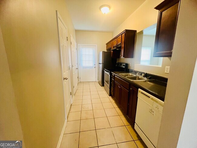 Foto del edificio - 1005 Mill Creek Way