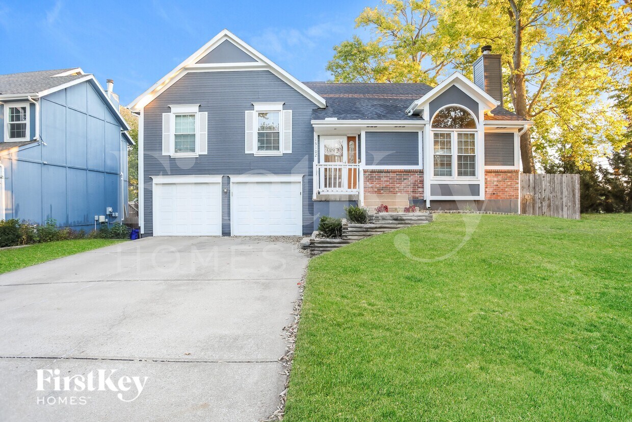 Foto principal - 15102 W 131st St