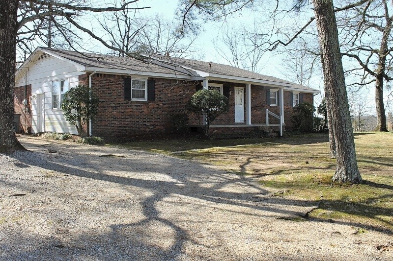 290 Co Rd 46, Florence, AL 35634 House Rental in Florence, AL