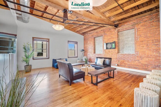 Foto del edificio - 1811 N Howard St
