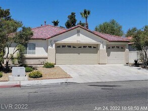 Building Photo - 6009 Kitamaya St