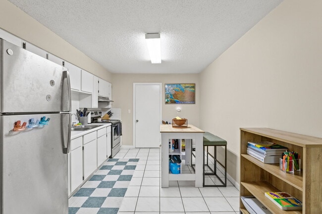 Building Photo - Orleans Apartments