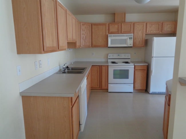 Foto del edificio - 2409 Farrell Dr