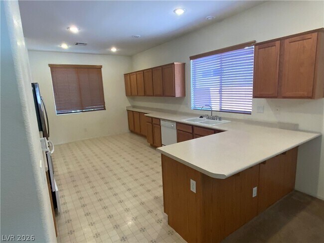 Building Photo - 5406 Carrara Pointe St