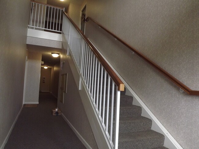 Building Photo - Spacious 2 Bed 2 Bath Beavercreek Condo!