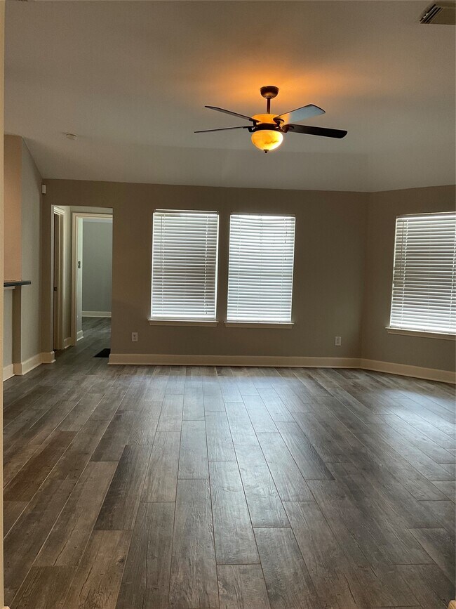 Foto del edificio - 21903 Grand Brook Ln