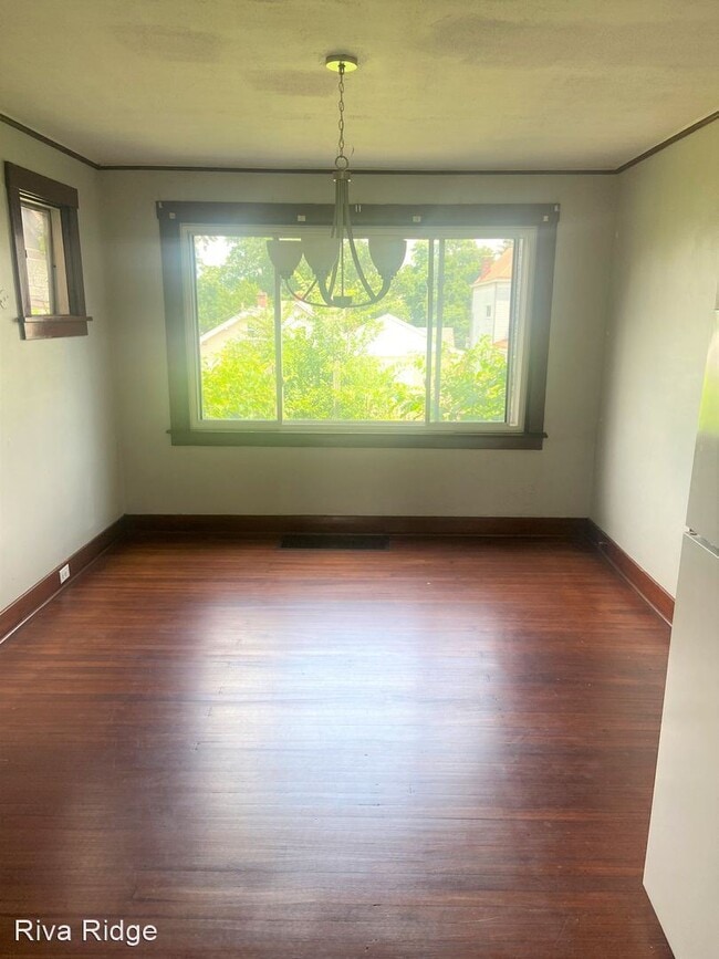 Building Photo - 2 br, 1 bath House - 3016 Merwyn Avenue
