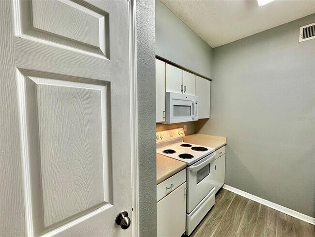 Foto del edificio - 1910 E Palm Ave