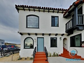 Building Photo - 3831-3835 Third Ave