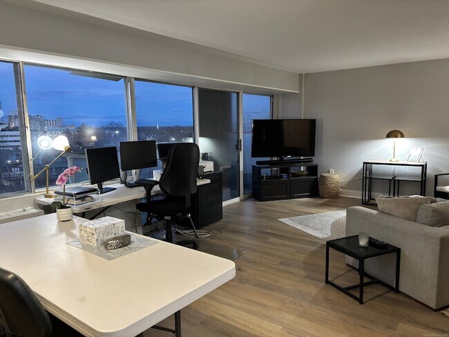 Foto del edificio - 30 Woodland St