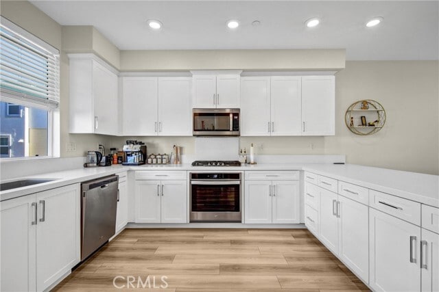 Building Photo - 27120 Vly Oak Pl