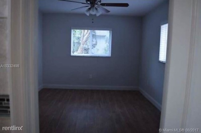 Building Photo - 3120 S Le Jeune Rd