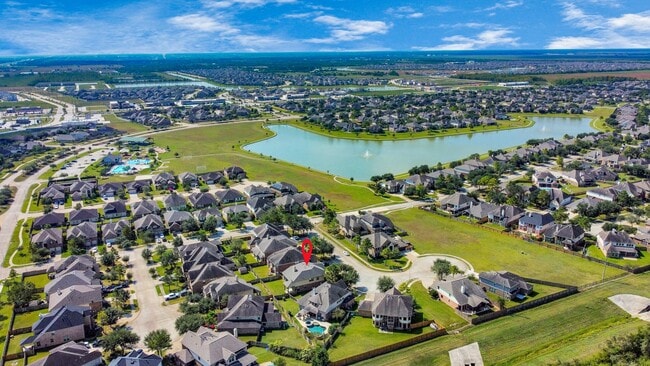 Foto del edificio - 9427 Sapphire Bay Ln