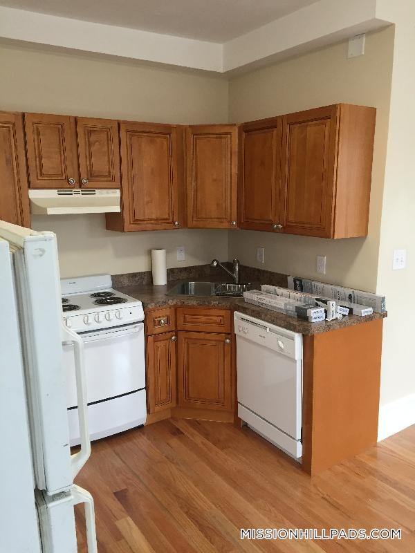 Foto del edificio - 887 Huntington Ave