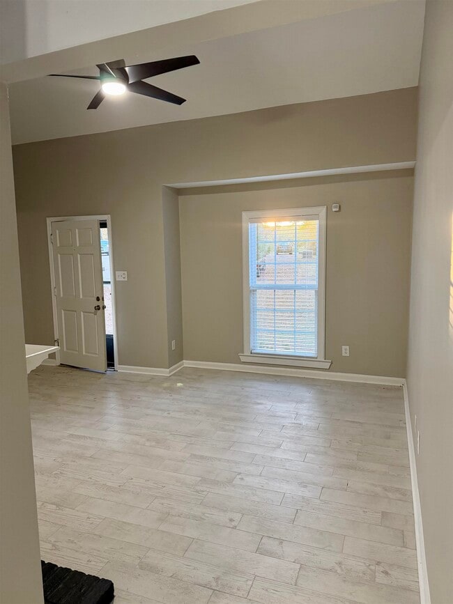 Foto del edificio - 4834 Sturbridge Ln