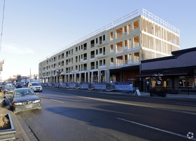 Building Photo - Inglewood 1410