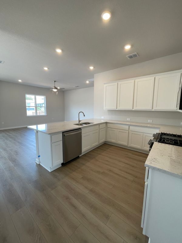 Foto del edificio - 4701 Wally Ave