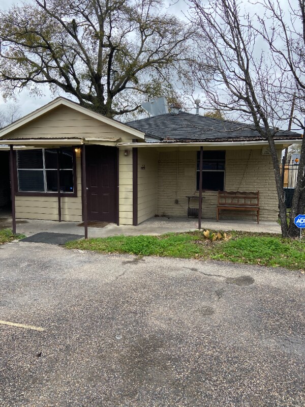 Building Photo - 3127 Collingsworth St