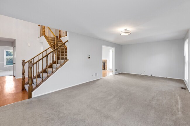 Building Photo - 1255 Gail Dr