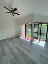 Building Photo - 1408 San Remo Cir