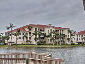 Building Photo - 20031 Sanibel View Cir