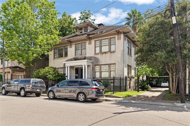Foto del edificio - 806 Winbern St