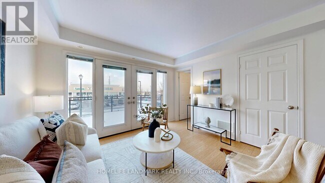 Photo du bâtiment - 55 Burton Howard Dr