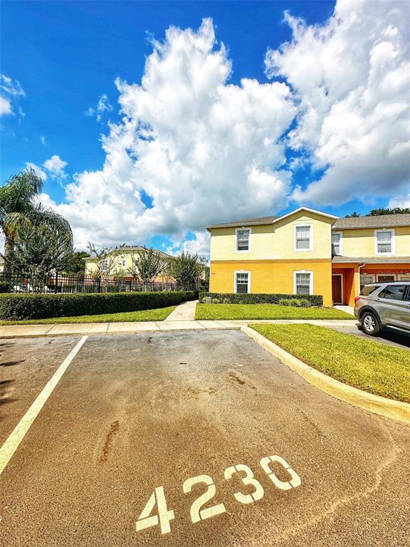 4230 Birch Pond Lp, Lakeland, FL 33812 Townhome Rentals in Lakeland