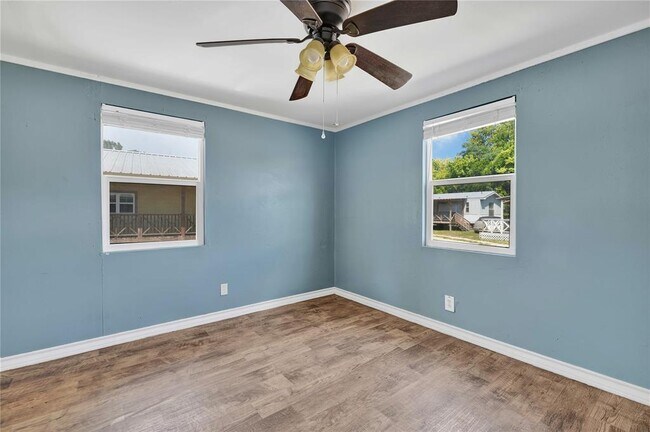 Building Photo - 10821 TX-150