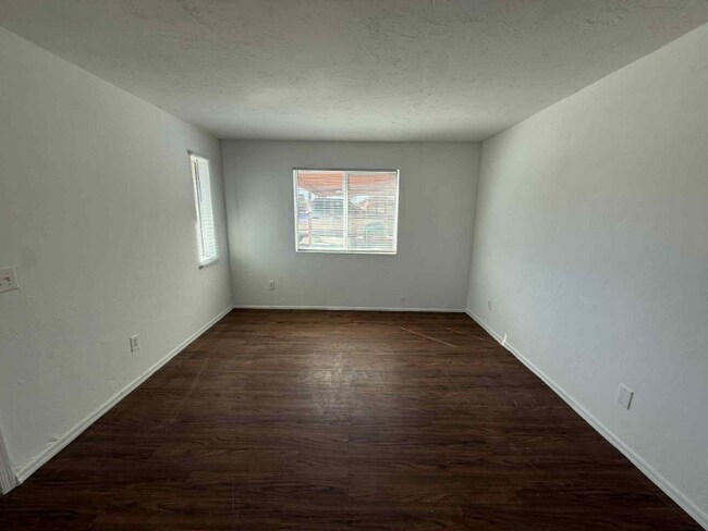 Foto del edificio - 1755 N 4th Ave