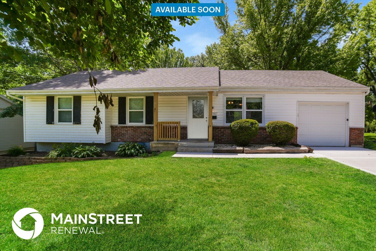Primary Photo - 12807 E 53rd St