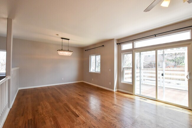 Foto del edificio - 6235 Gemfield Dr