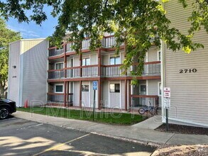 Building Photo - 2710 W 86th Ave