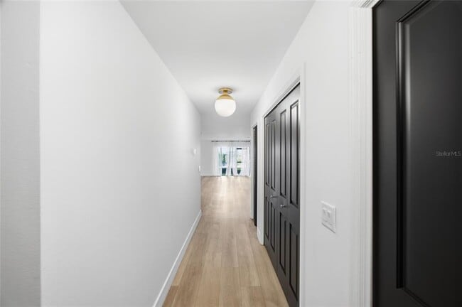 Building Photo - 13025 Village Chase Cir