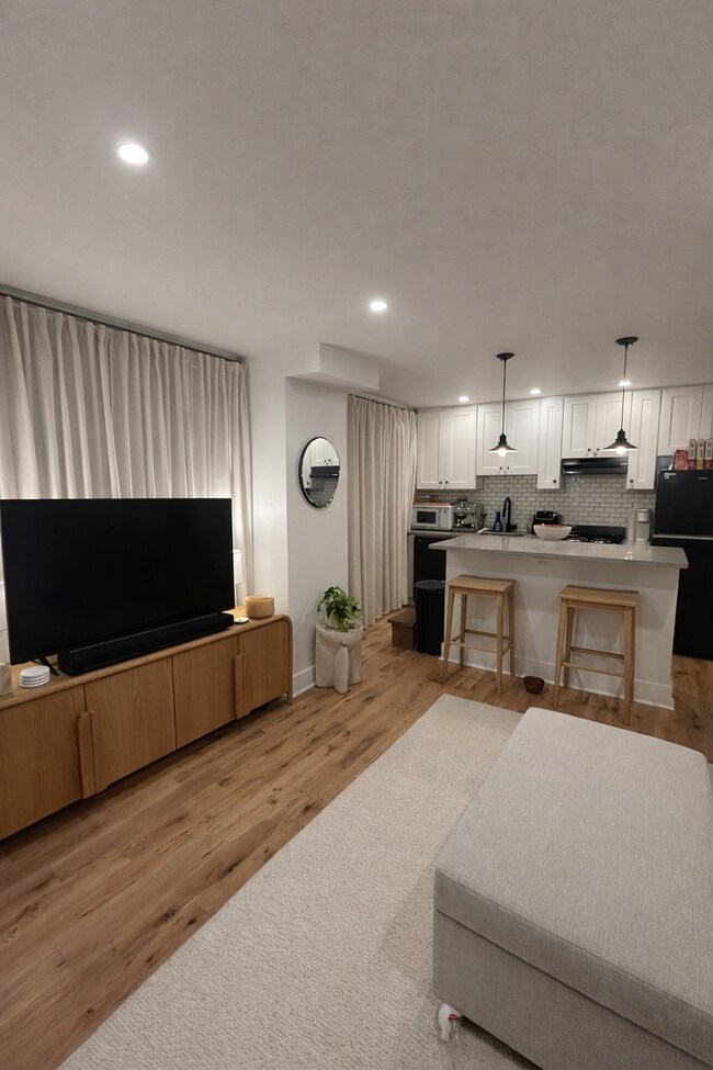 Building Photo - 1711 Spruce St