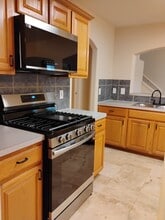 Building Photo - 17546 Heath Grove Ln