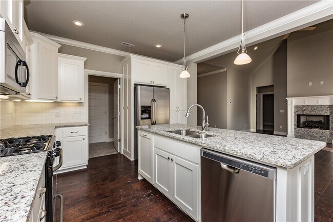 Foto del edificio - 1511 Abbey Ln