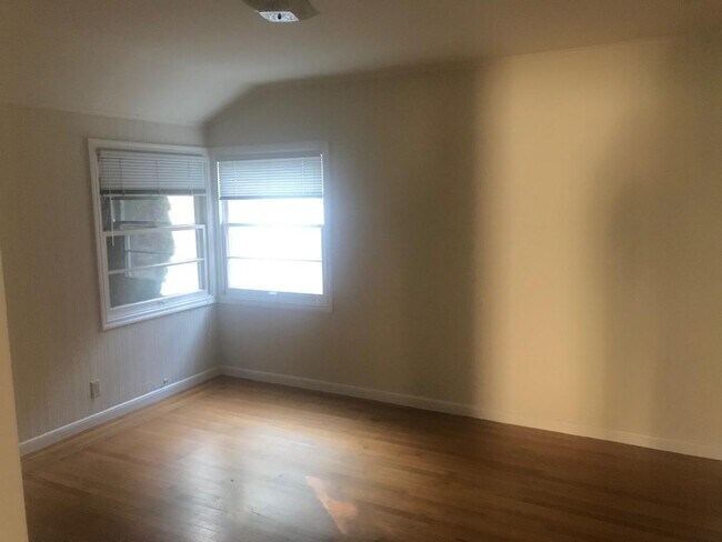 Foto del edificio - 939 Lincoln Ave
