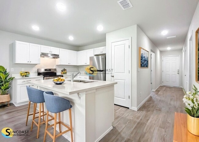 Building Photo - 9 Untermeyer Pl