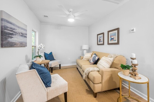 Photo - Bennett Yard Apartment