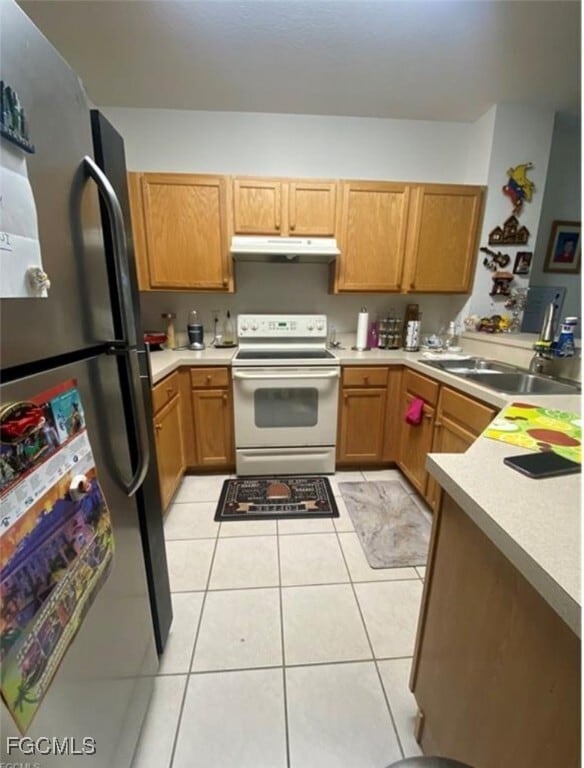 Foto del edificio - 10052 Pacific Pines Ave