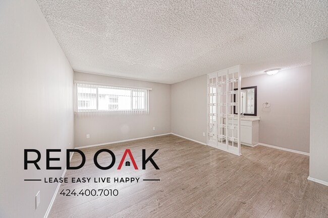 Foto del edificio - 4433 Colbath Ave