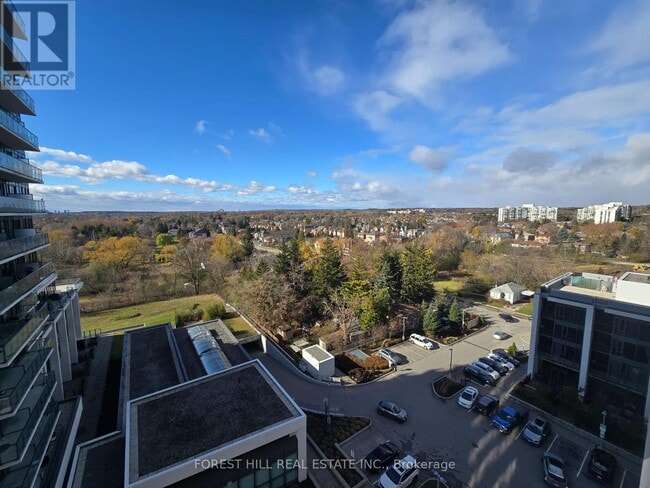 Photo du bâtiment - 9600 Yonge St