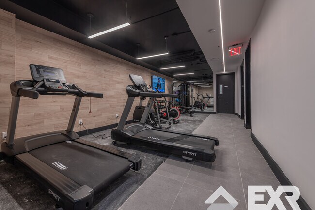 Foto del edificio - 1365 Nostrand Ave.