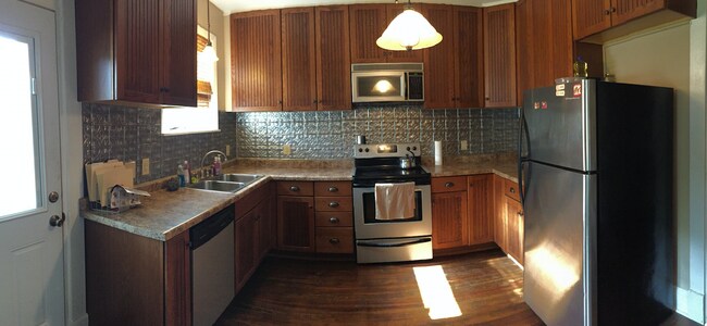 Panorama de cocina compartida. - 1525 South 7th Street