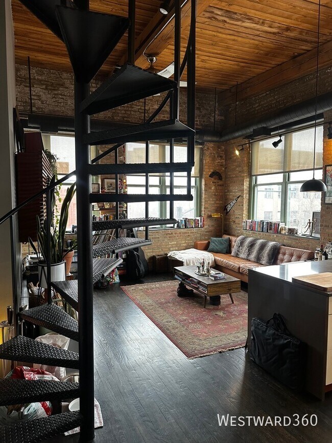 Foto del edificio - 1701 N Damen Ave